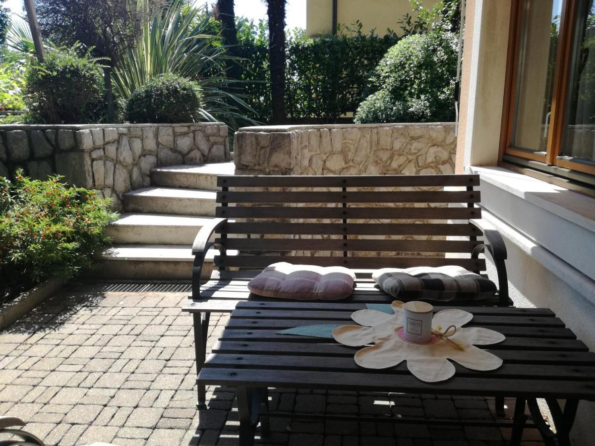 Apartment Noa Opatija Rum bild